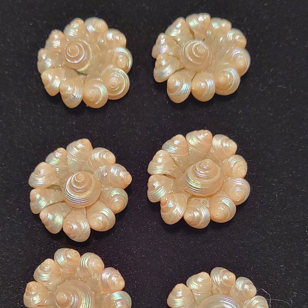 Vintage Button Bundle - Picture 2 of 7